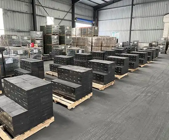 How do ASC bricks contribute to energy efficiency in torpedo cars?